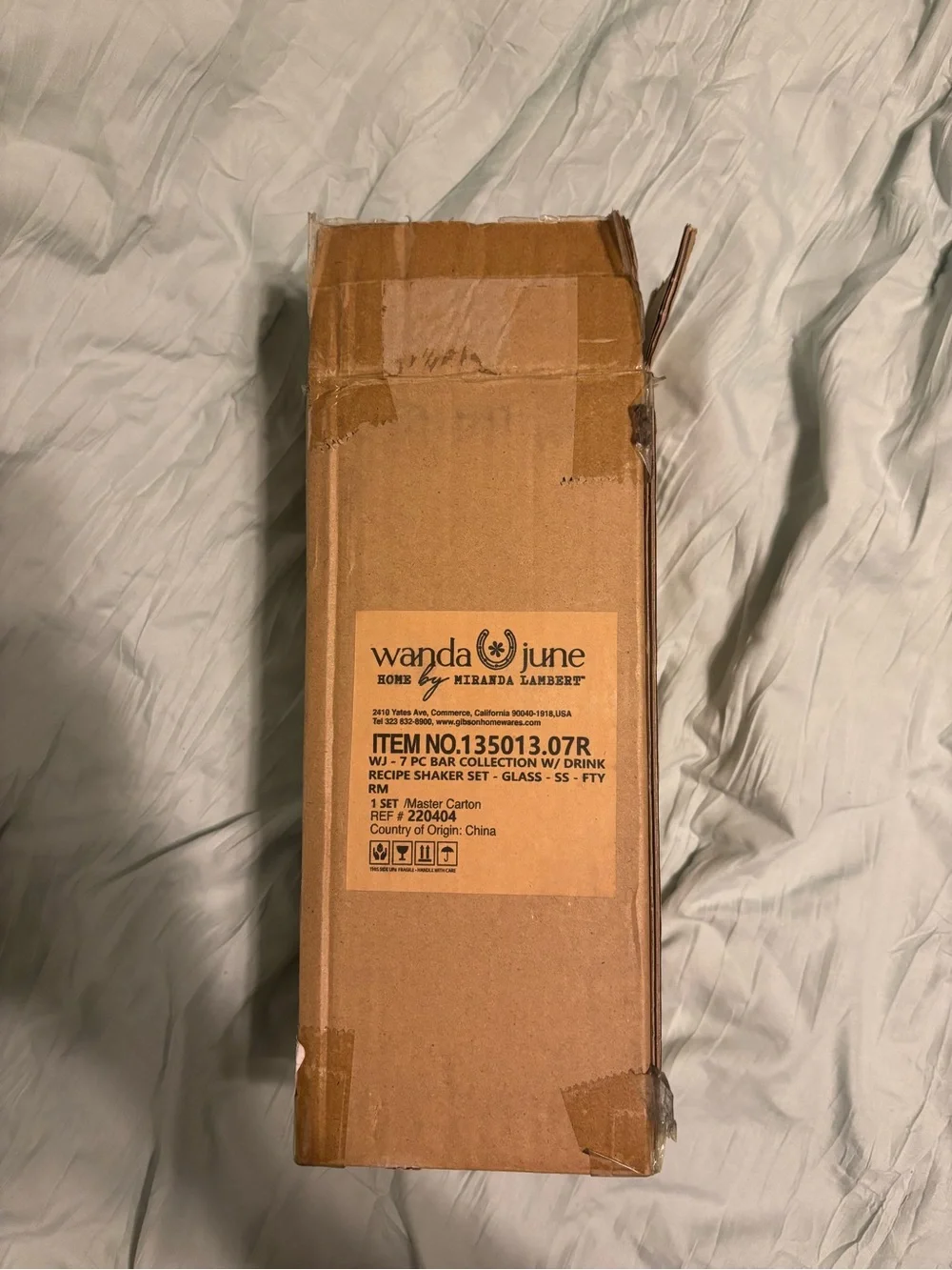 NWT Miranda Lambert Shaker Set